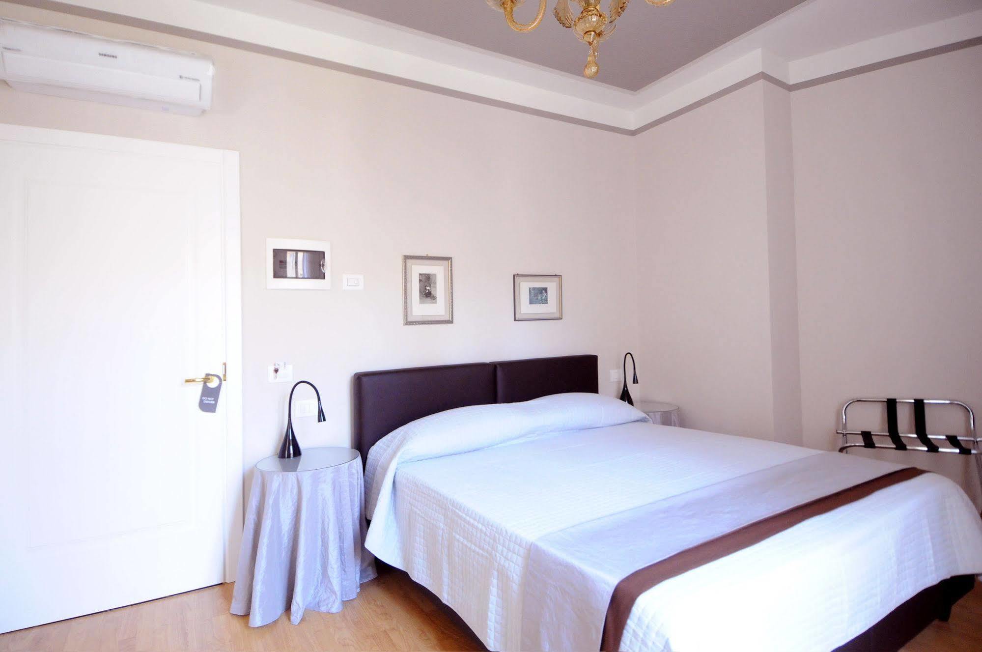 B&B Cangrande Di Danese-Viviani Verona Exterior photo
